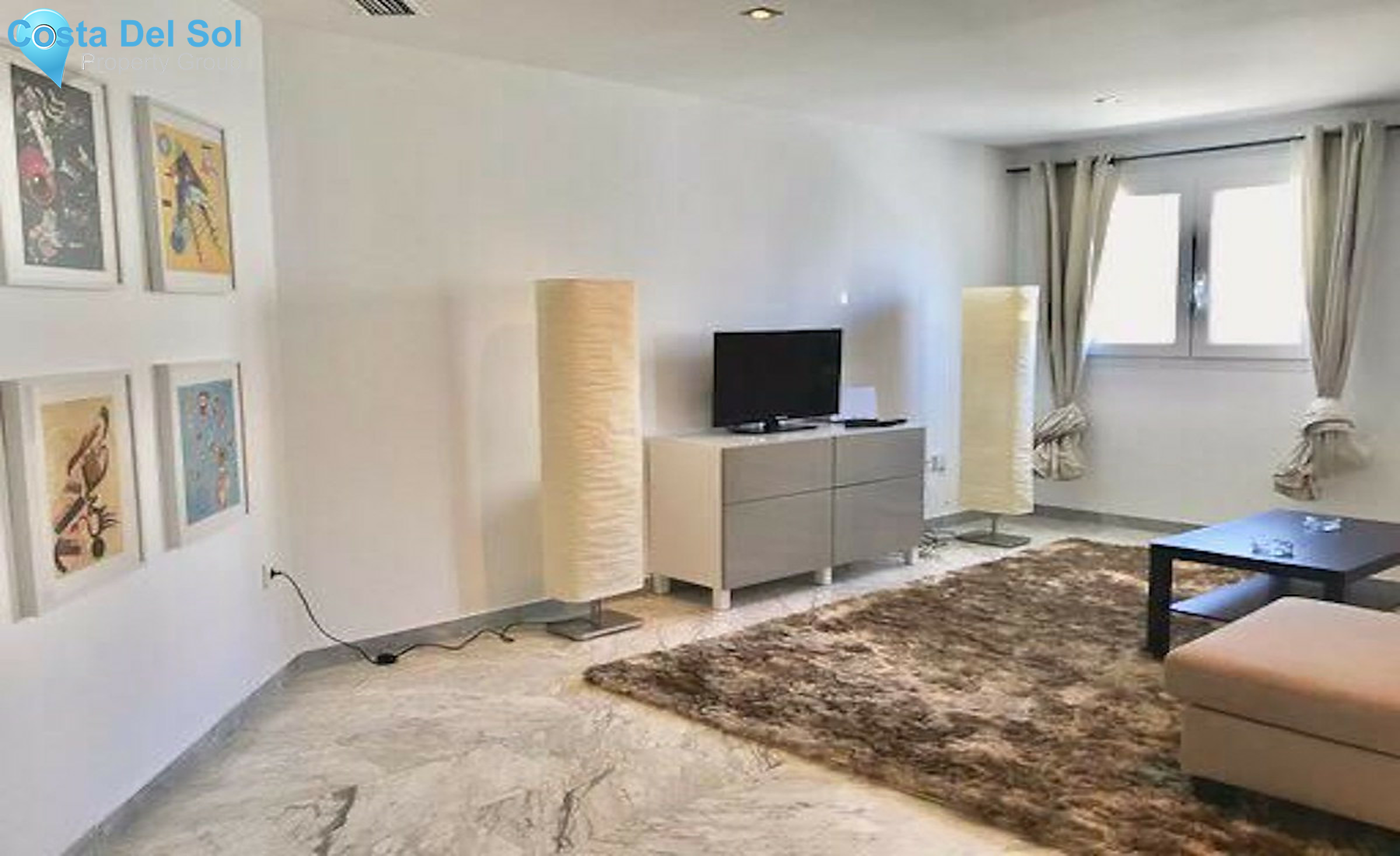 Middle Floor Apartment in Puerto Banús-1335927