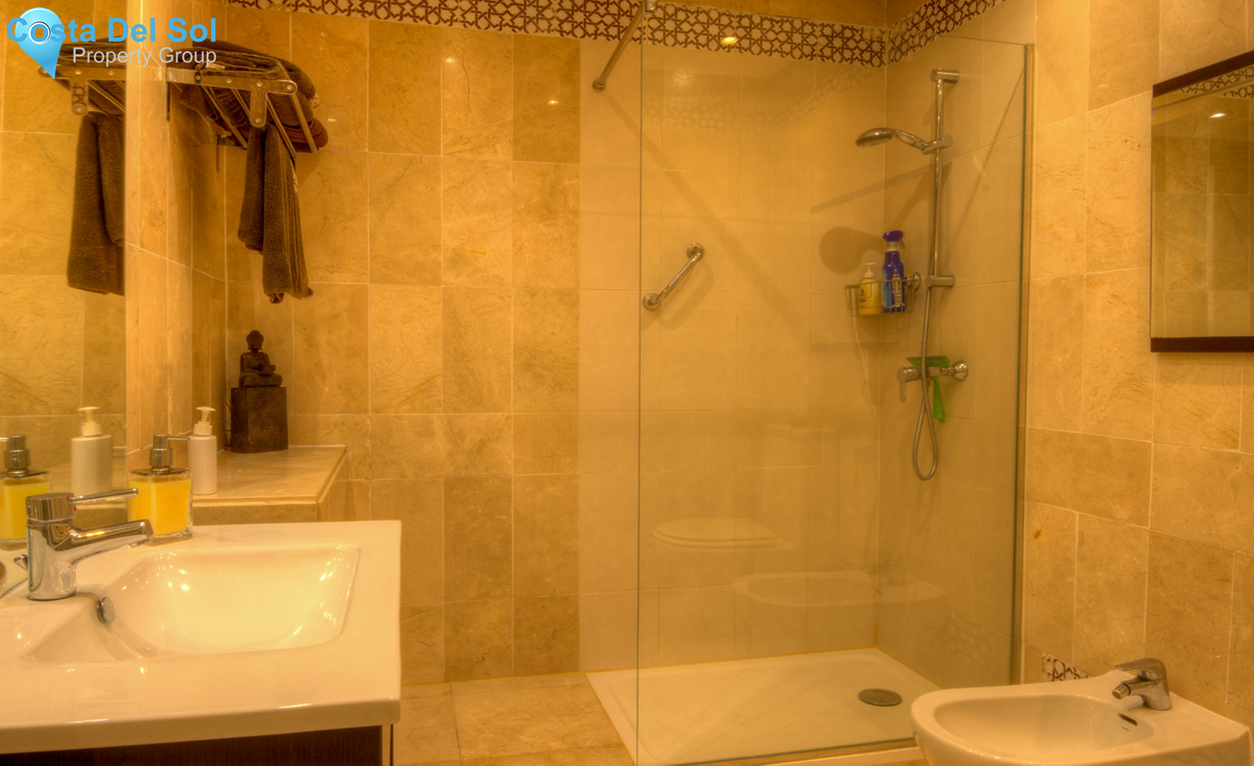 Middle Floor Apartment in Puerto Banús-1345332