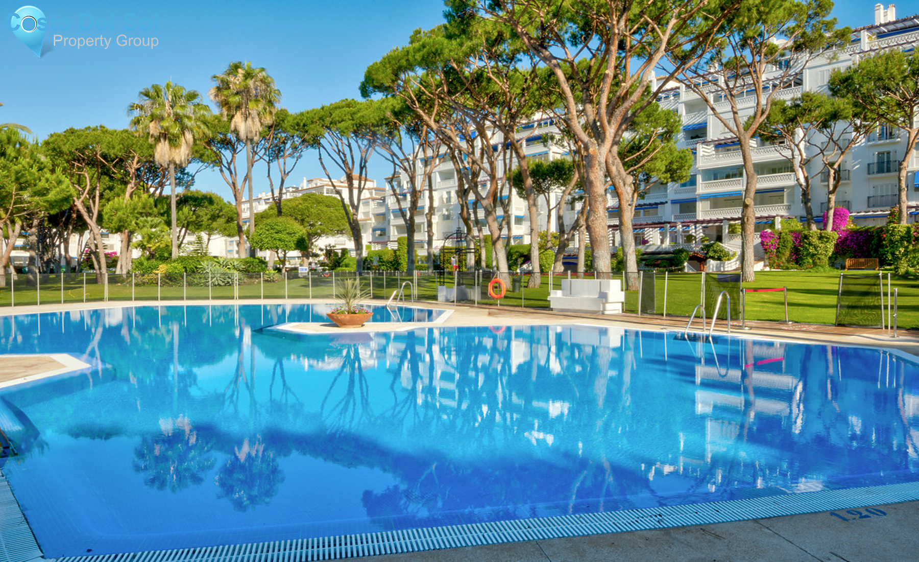 Middle Floor Apartment in Puerto Banús-1345341