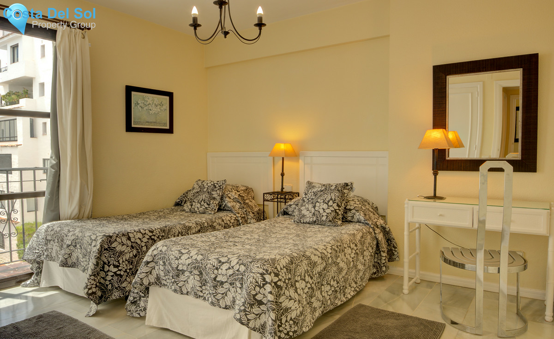 Middle Floor Apartment in Puerto Banús-1345327