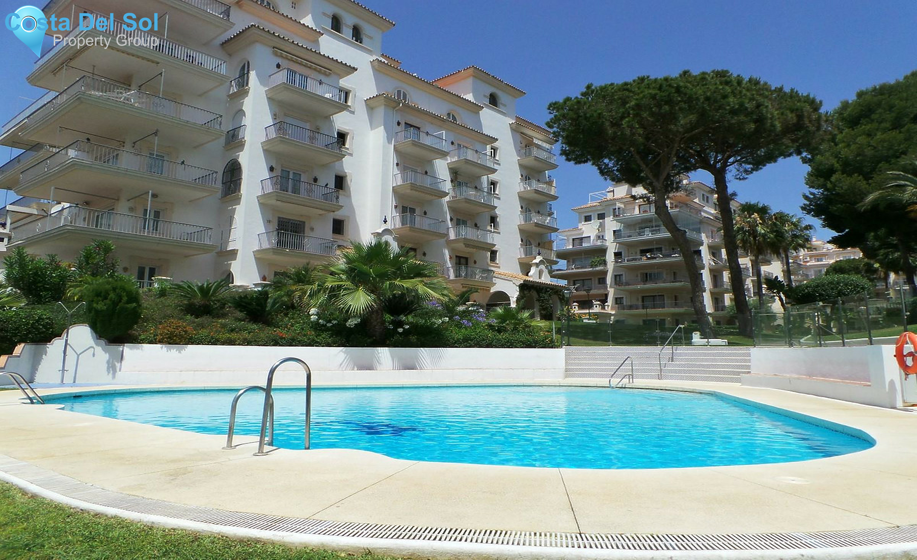 Middle Floor Apartment in Puerto Banús-1348689