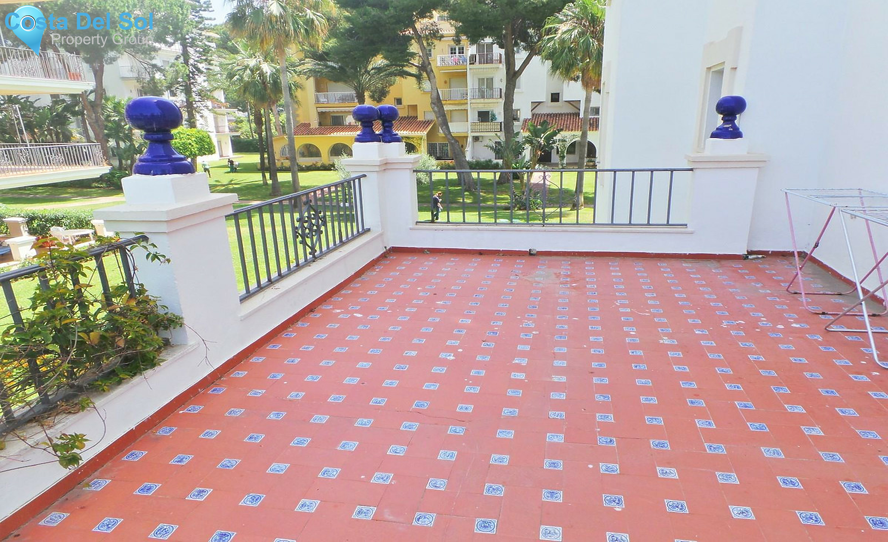 Middle Floor Apartment in Puerto Banús-1348697