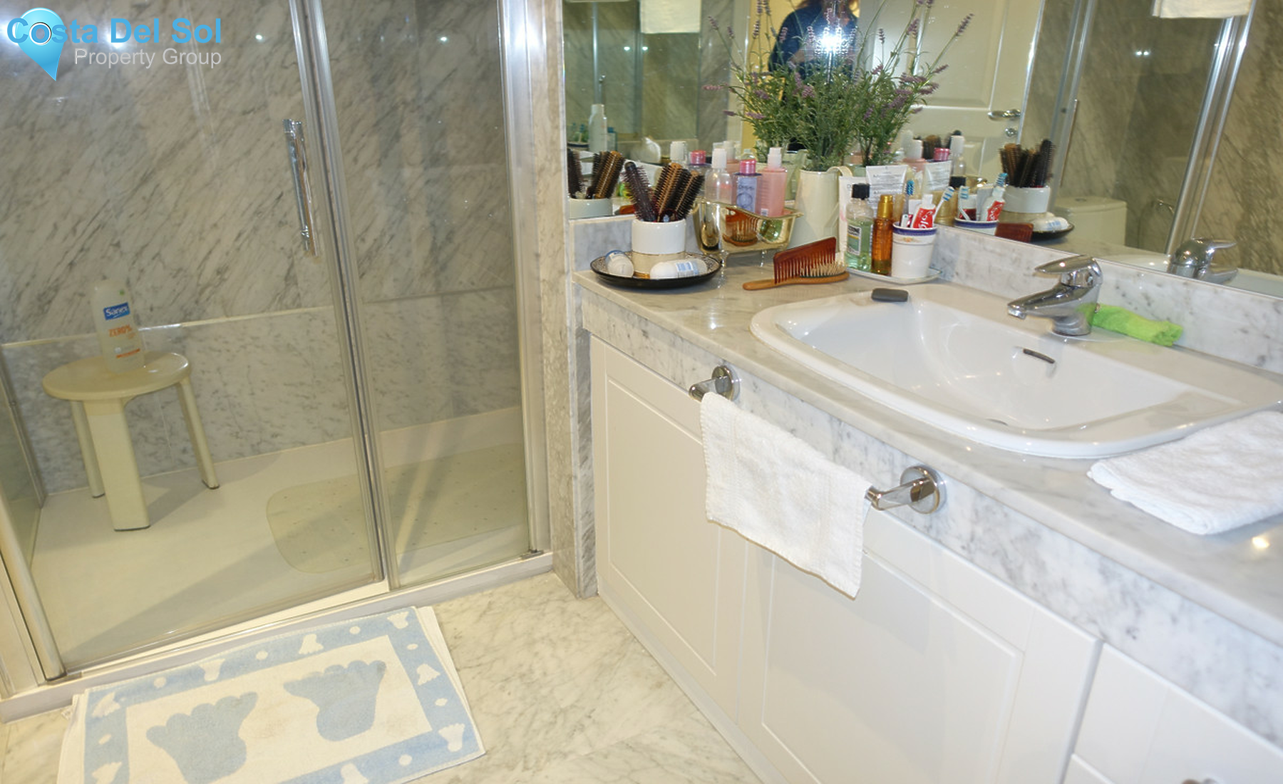 Middle Floor Apartment in Puerto Banús-1372936