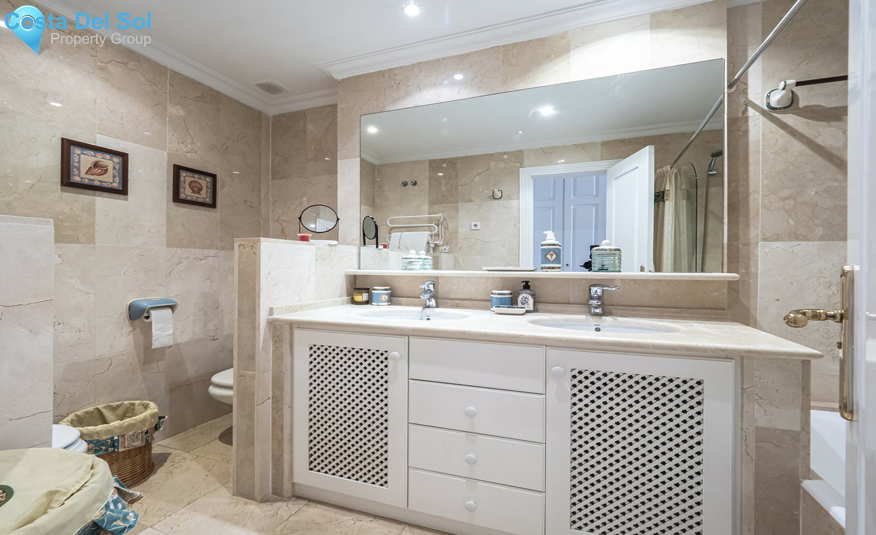 Middle Floor Apartment in Puerto Banús-1375548