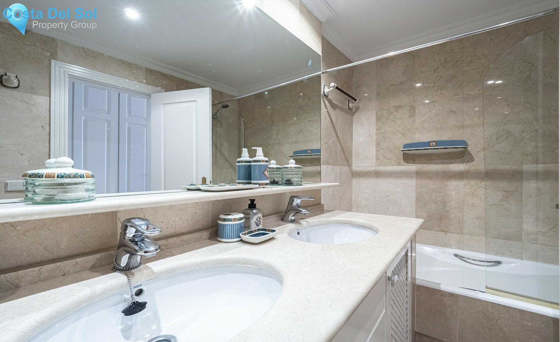 Middle Floor Apartment in Puerto Banús-1375549
