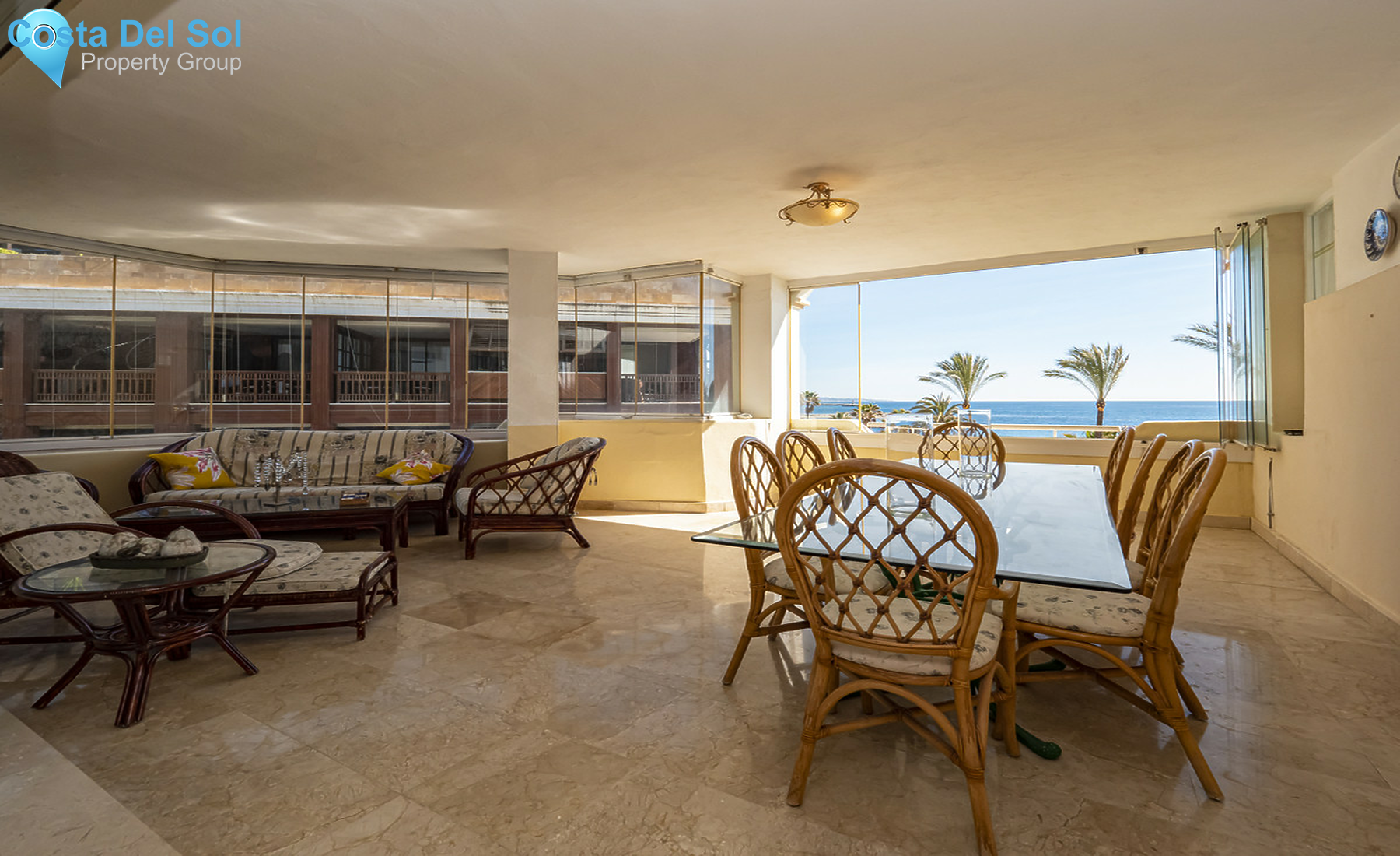 Middle Floor Apartment in Puerto Banús-1375539
