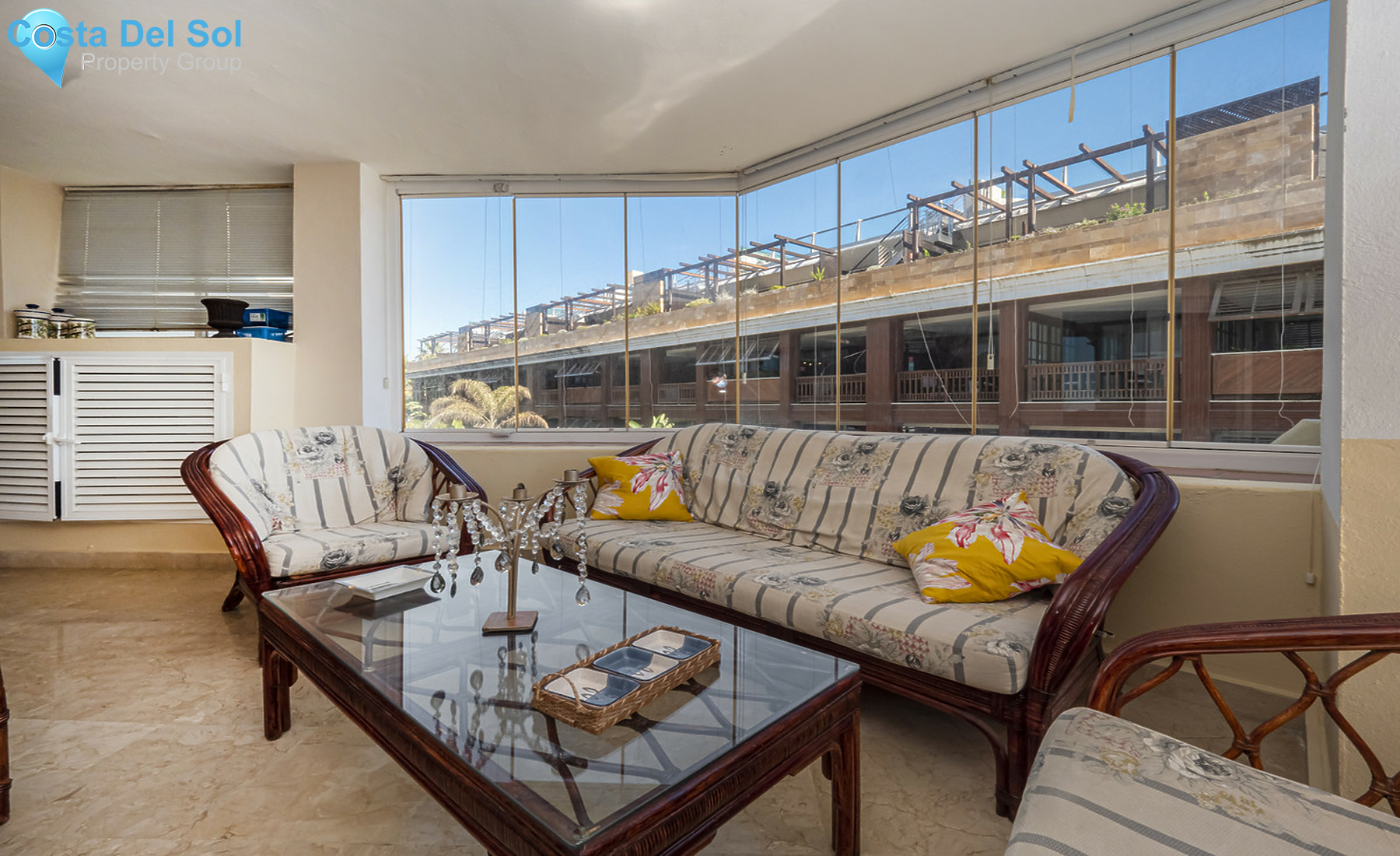 Middle Floor Apartment in Puerto Banús-1375541