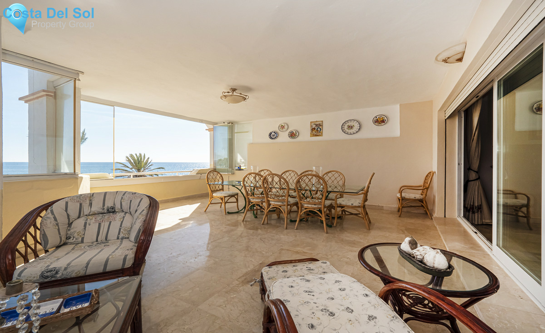 Middle Floor Apartment in Puerto Banús-1375542