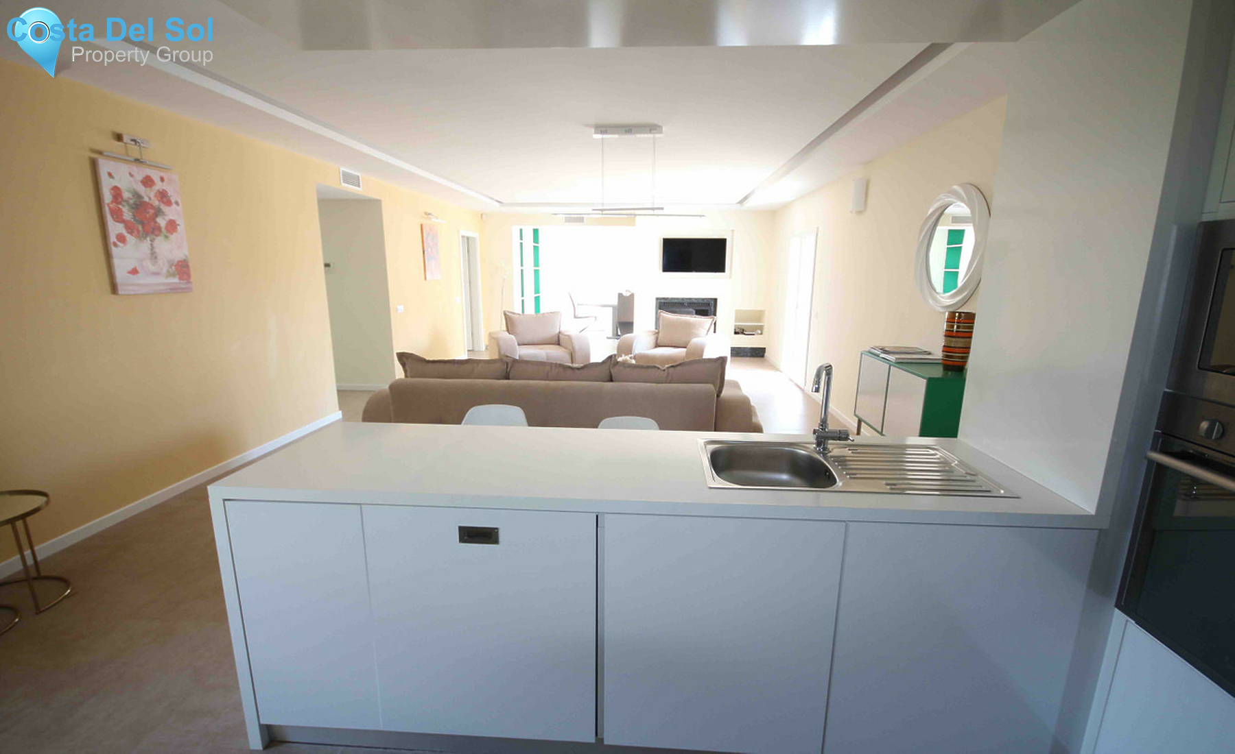 Middle Floor Apartment in Puerto Banús-1382161