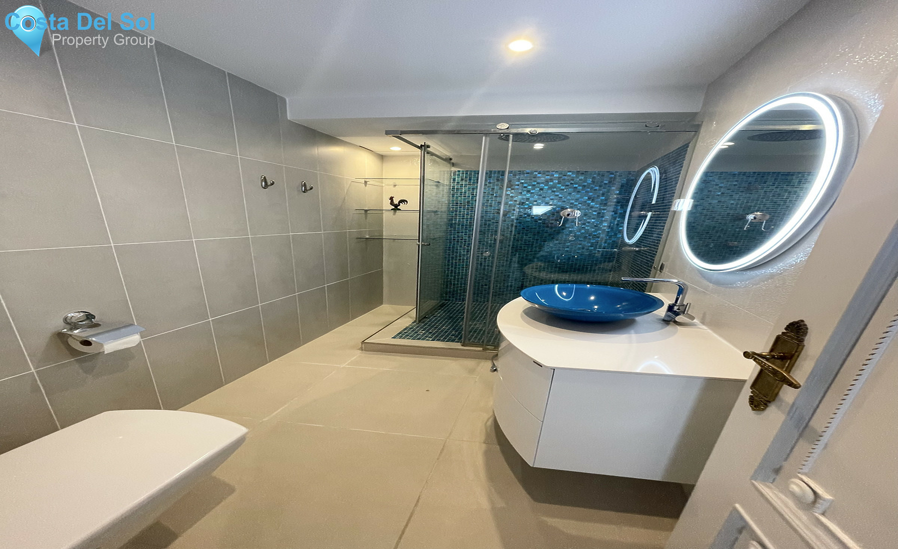 Middle Floor Apartment in Puerto Banús-1383129