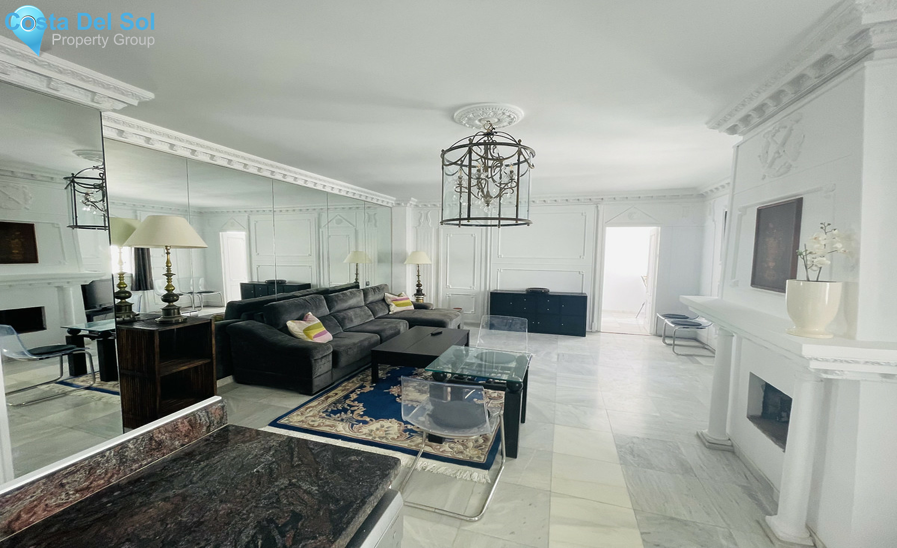 Middle Floor Apartment in Puerto Banús-1383120