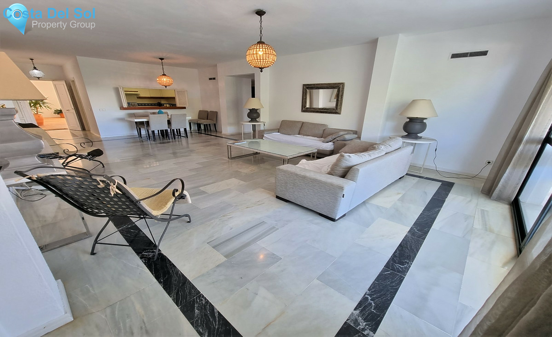 Middle Floor Apartment in Puerto Banús-1385528