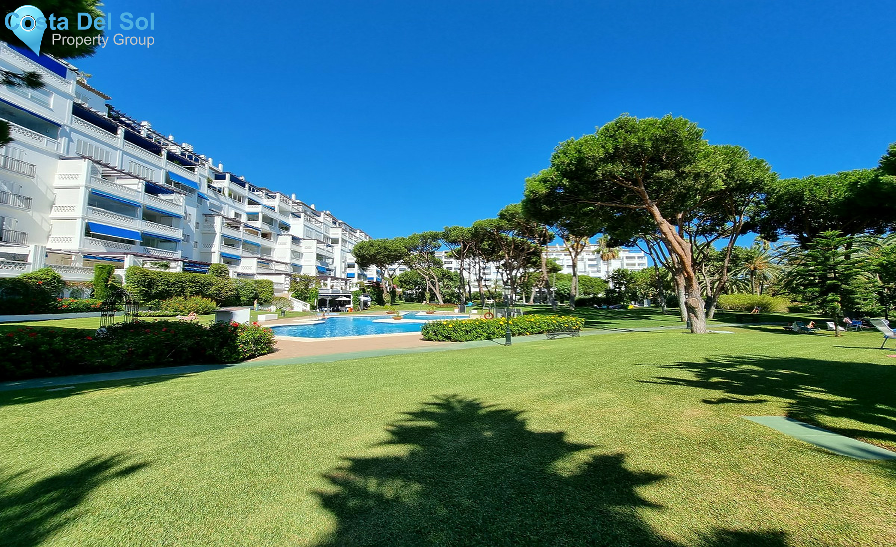 Middle Floor Apartment in Puerto Banús-1385517