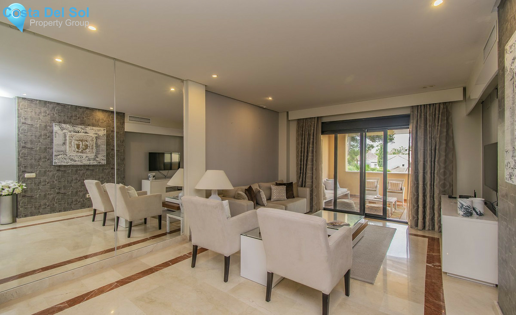 Middle Floor Apartment in Puerto Banús-1409188