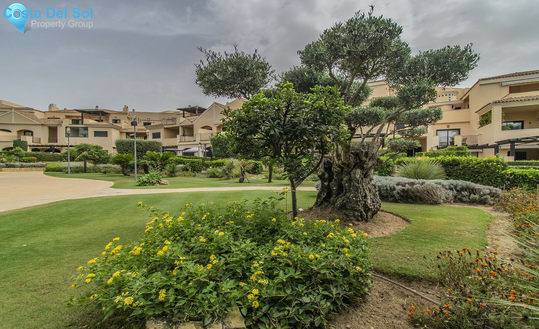 Middle Floor Apartment in Puerto Banús-1409194