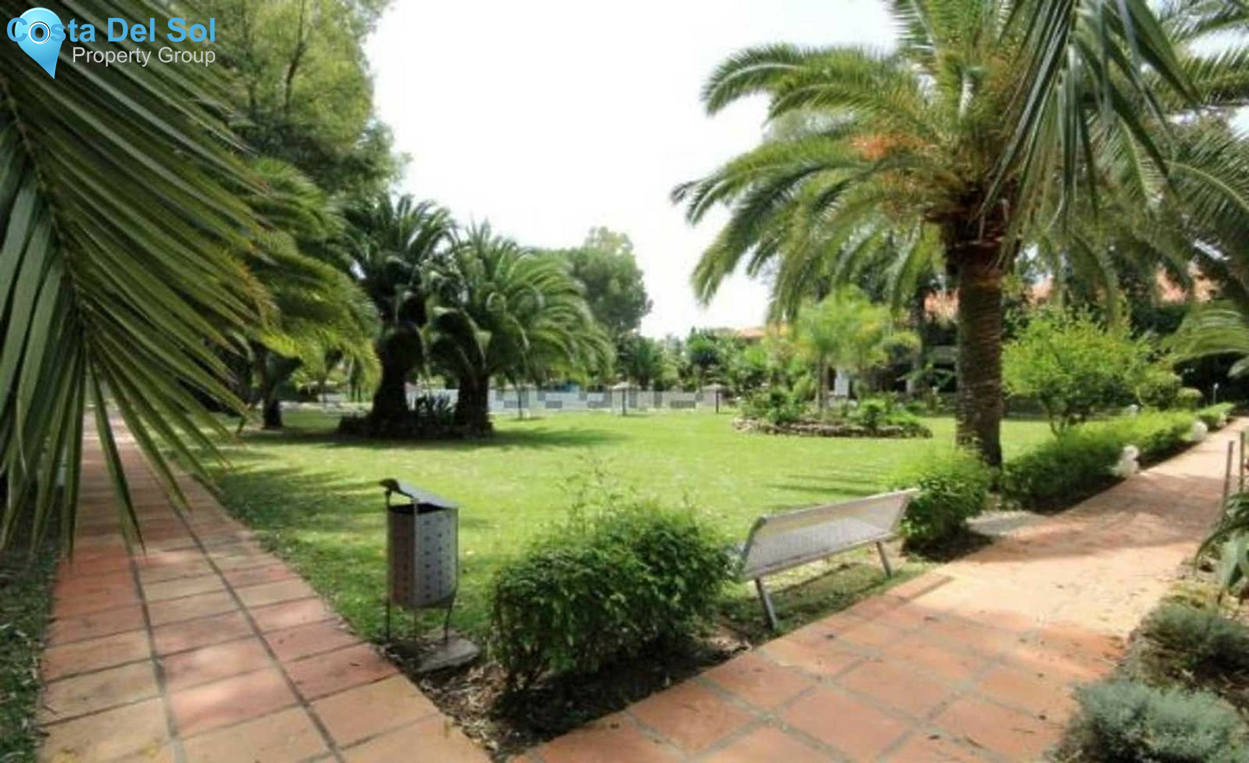 Middle Floor Apartment in Puerto Banús-1413758