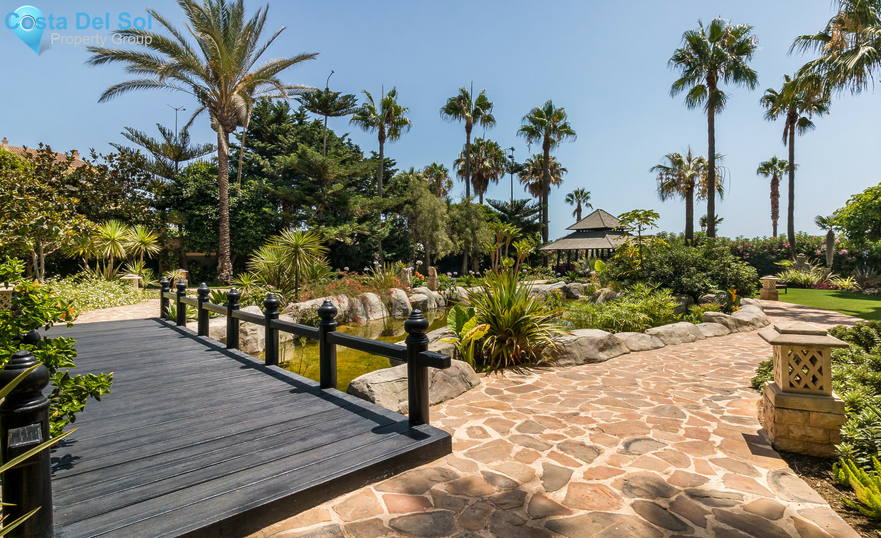 Middle Floor Apartment in Puerto Banús-1416617