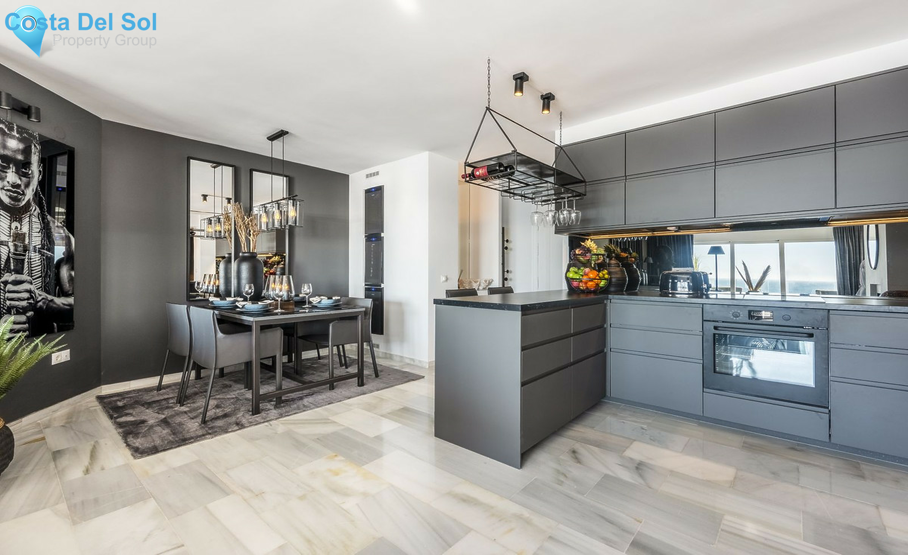 Middle Floor Apartment in Puerto Banús-1478063