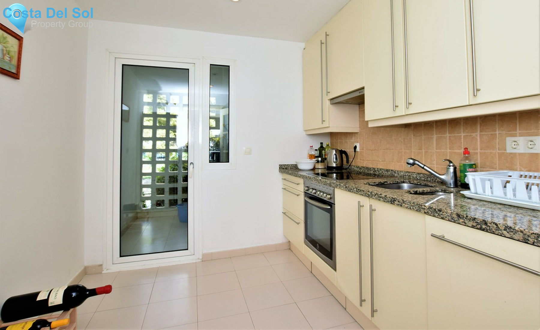 Middle Floor Apartment in Puerto Banús-1506343