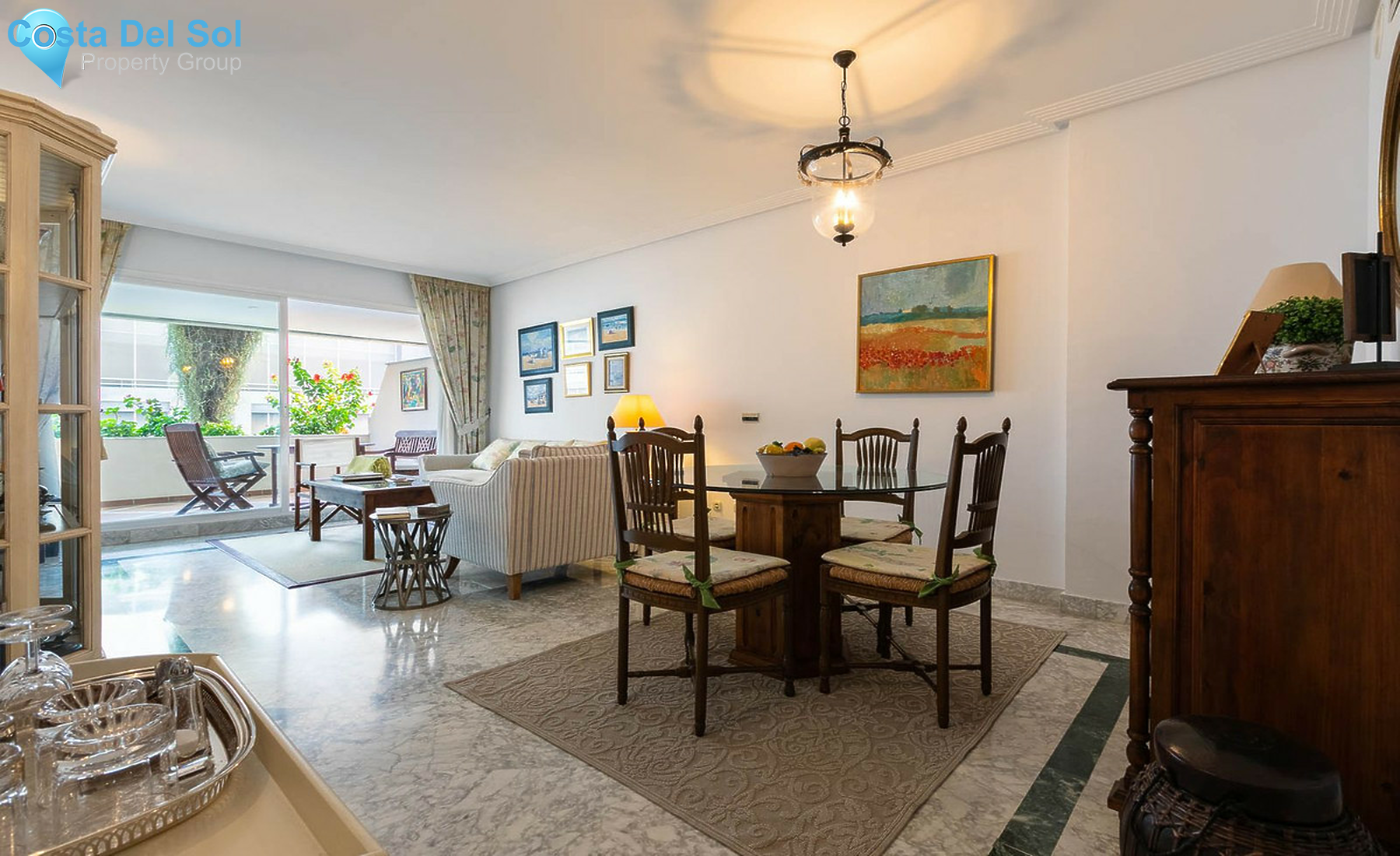 Middle Floor Apartment in Puerto Banús-1510040