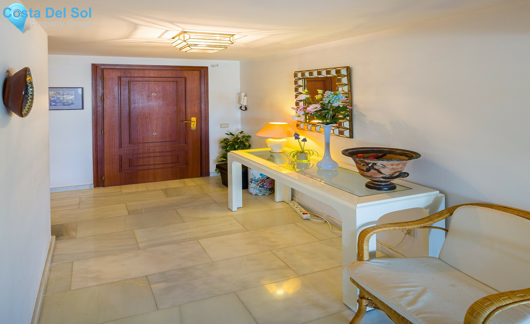 Middle Floor Apartment in Puerto Banús