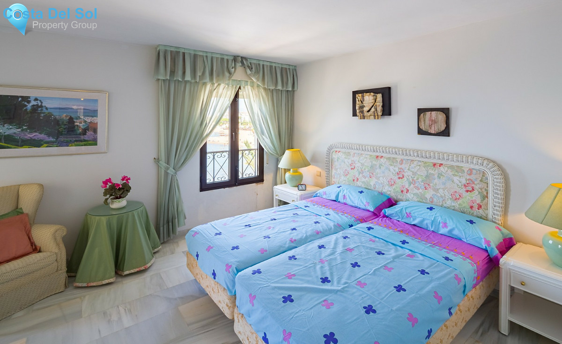 Middle Floor Apartment in Puerto Banús-1510920