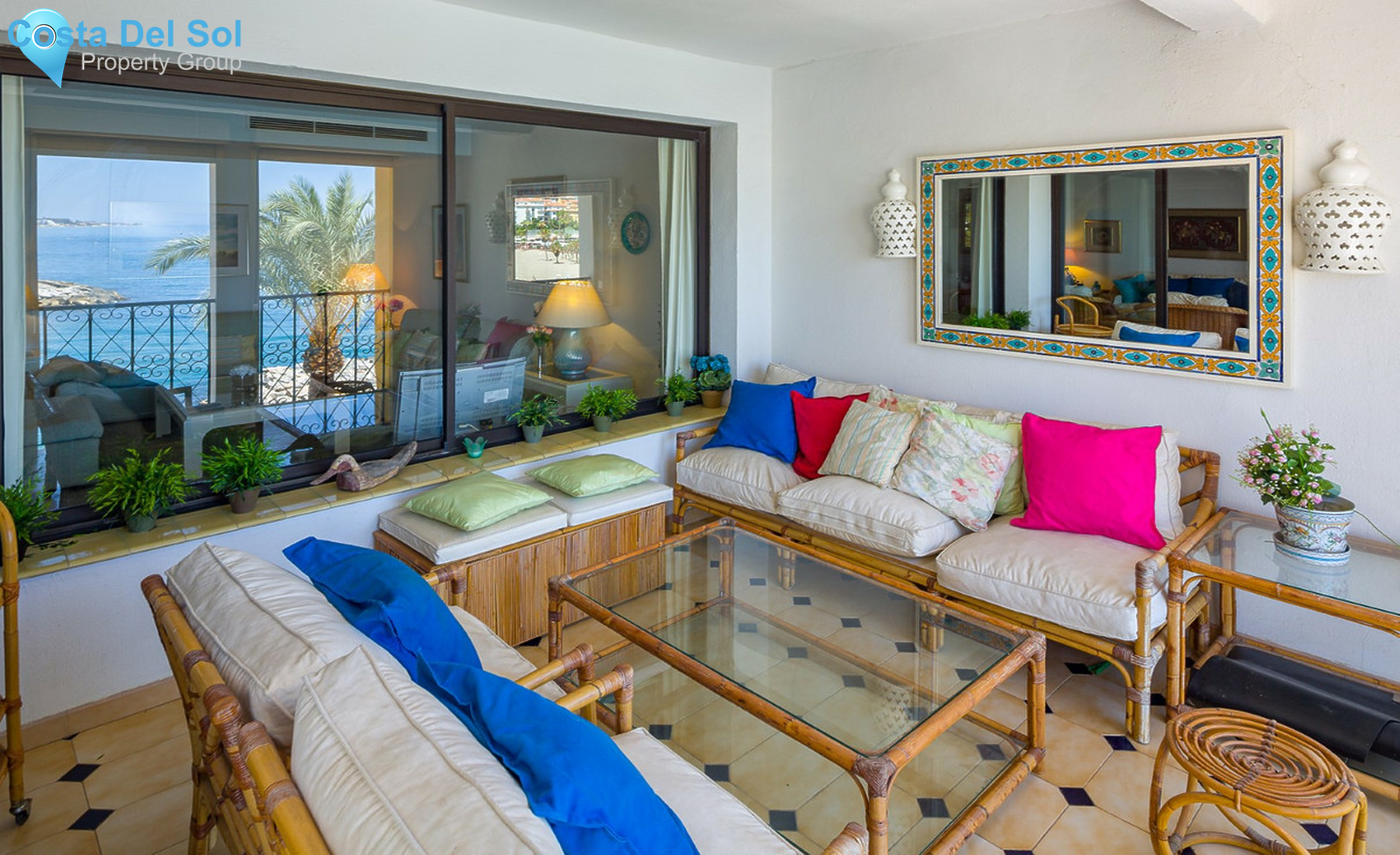 Middle Floor Apartment in Puerto Banús-1510909