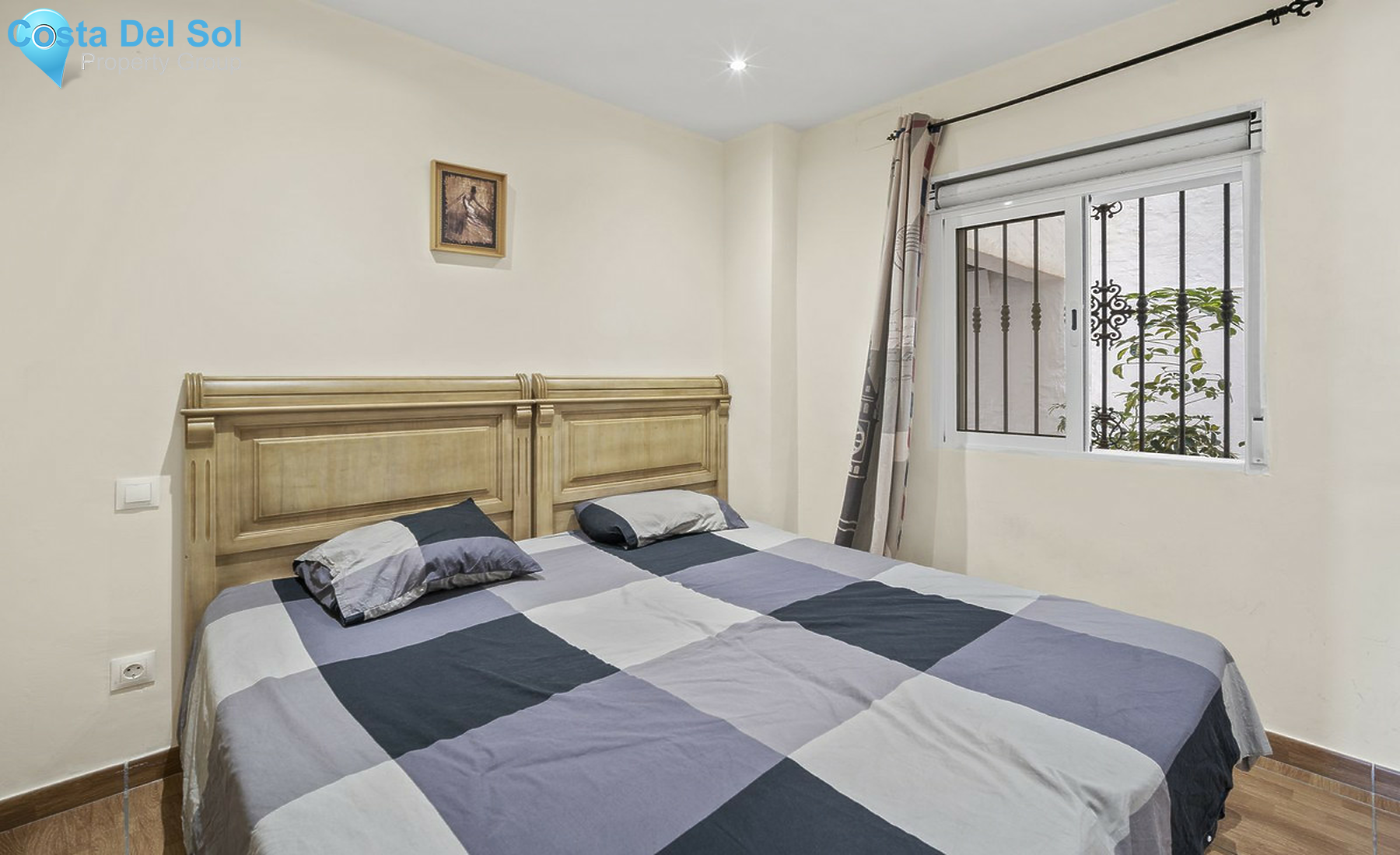 Middle Floor Apartment in Puerto Banús-1529632