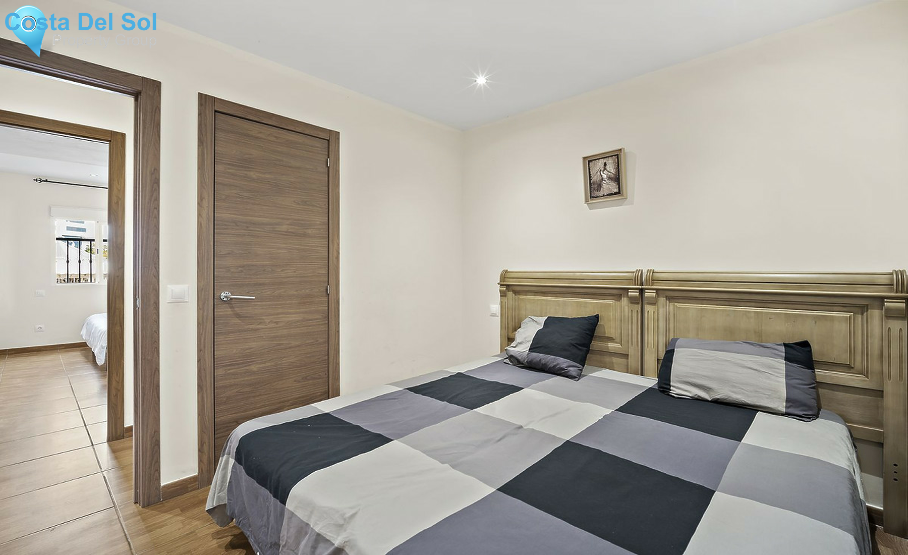 Middle Floor Apartment in Puerto Banús-1529633