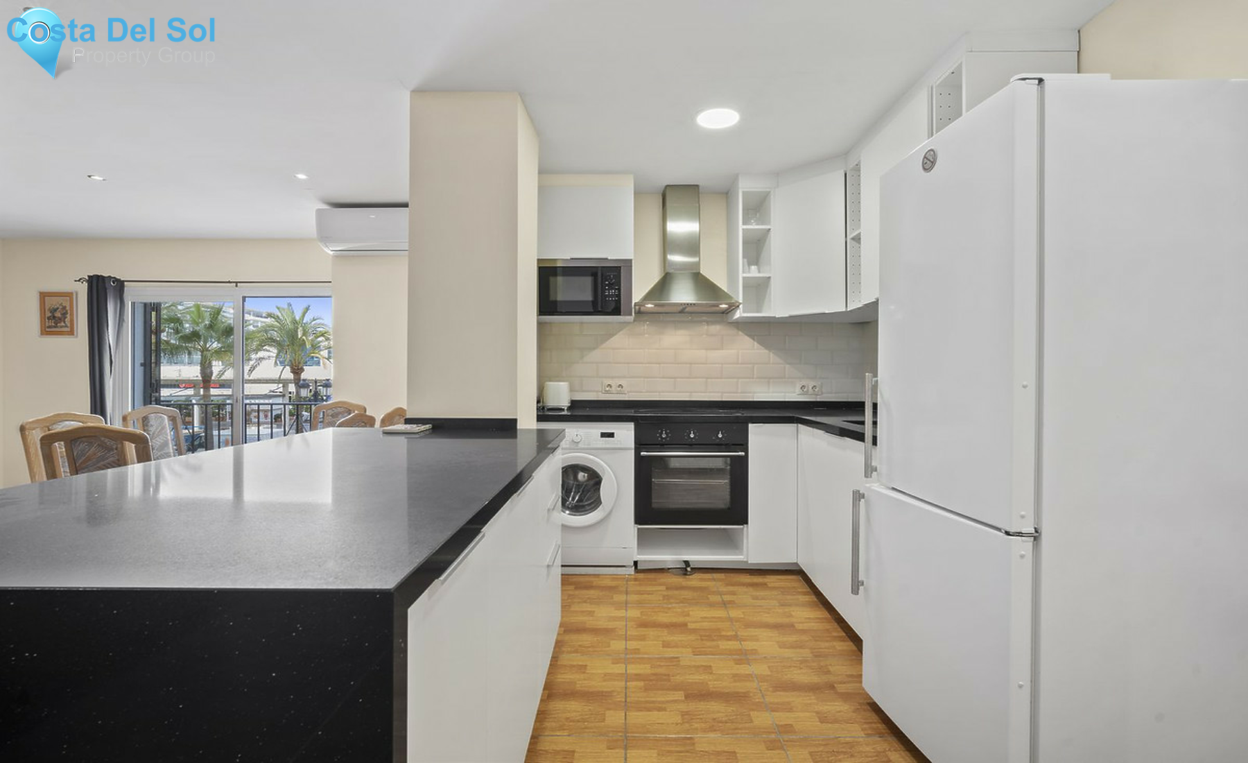 Middle Floor Apartment in Puerto Banús-1529638