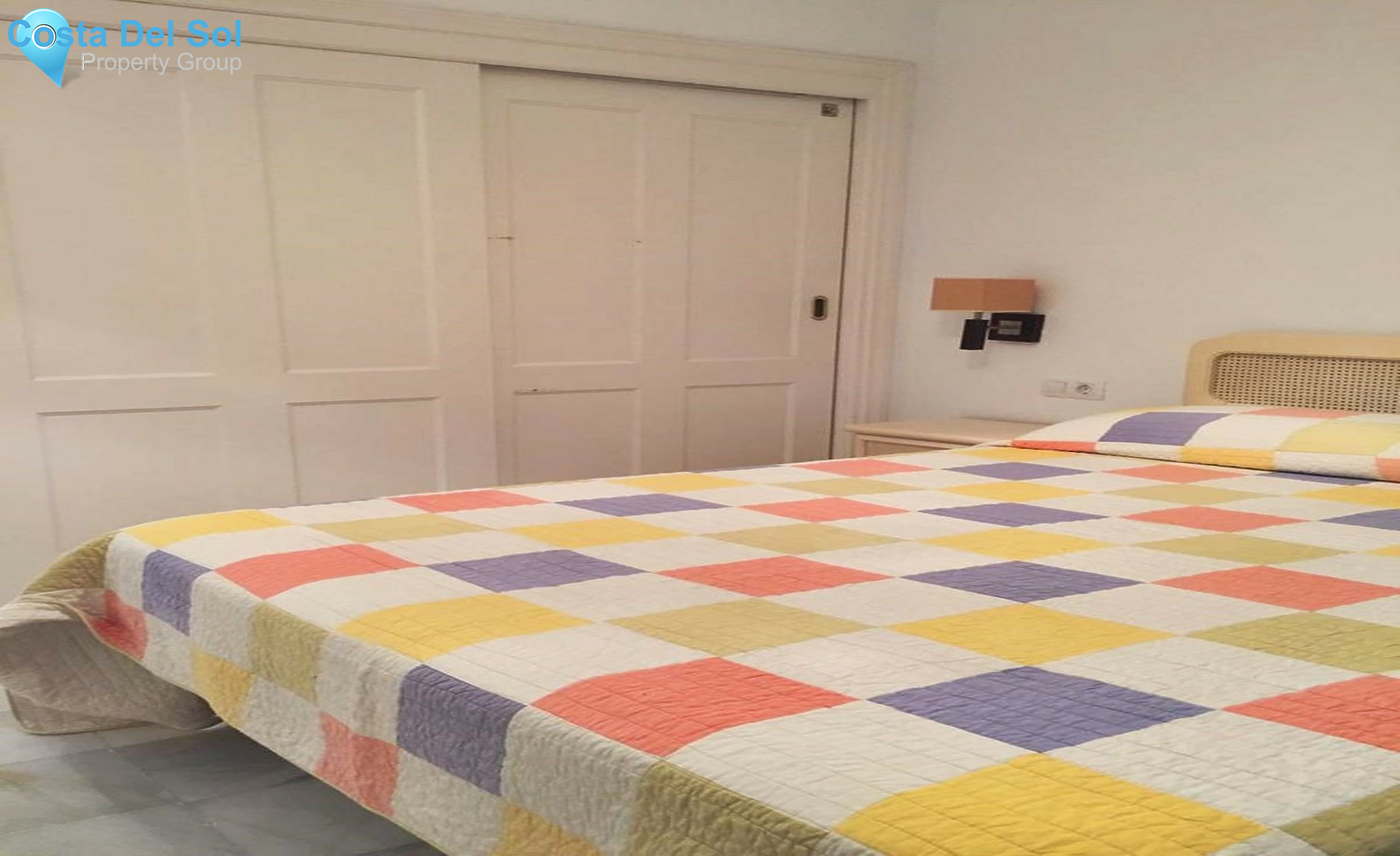 Middle Floor Apartment in Puerto Banús-1558835