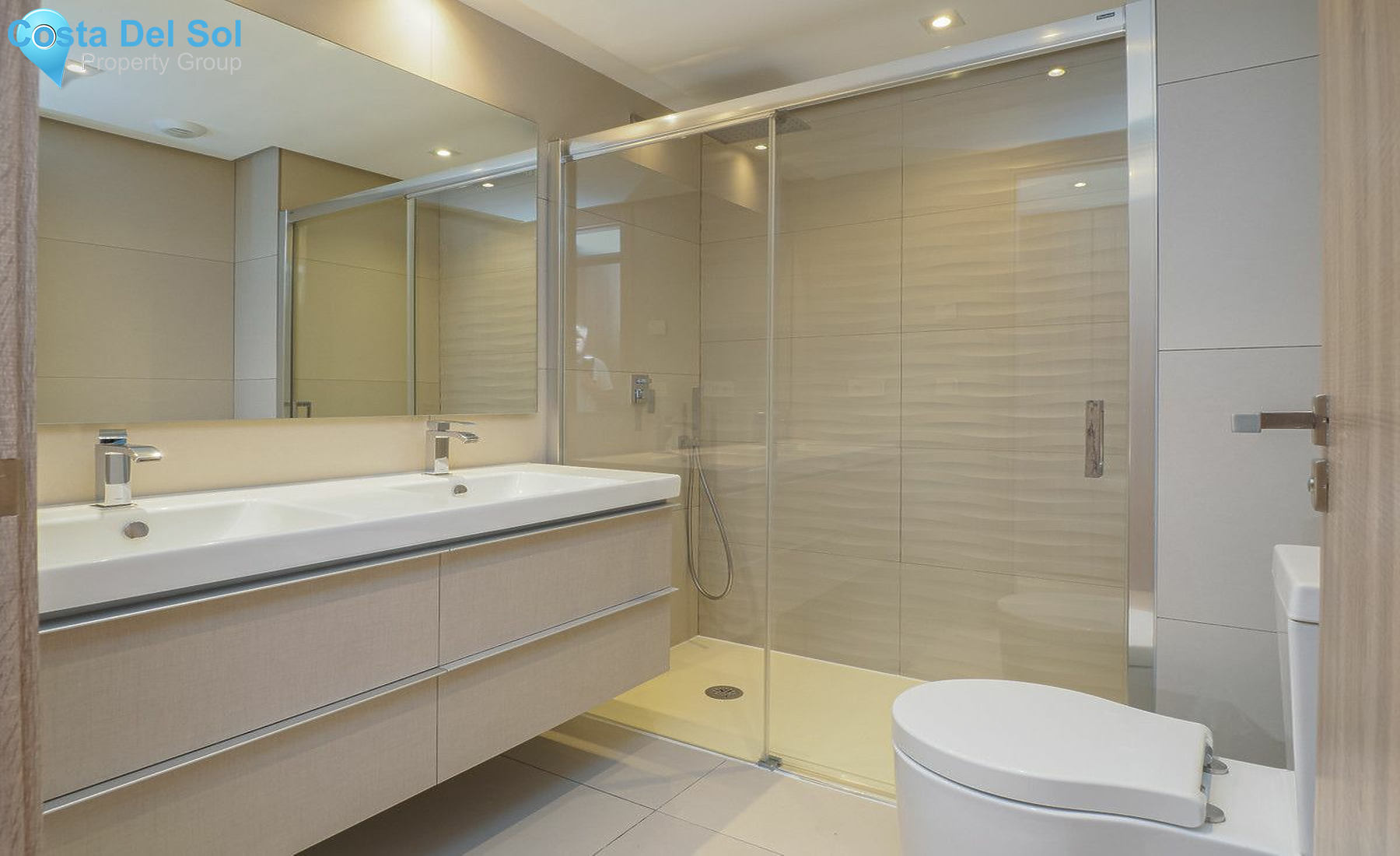 Middle Floor Apartment in Puerto Banús-1134274