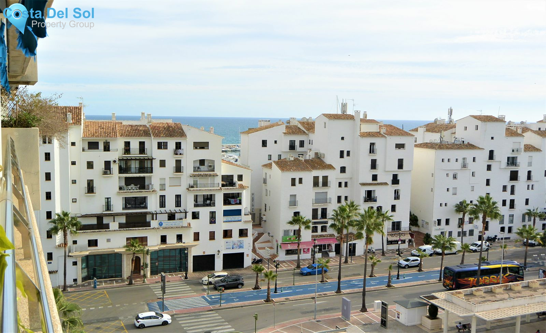 Middle Floor Apartment in Puerto Banús