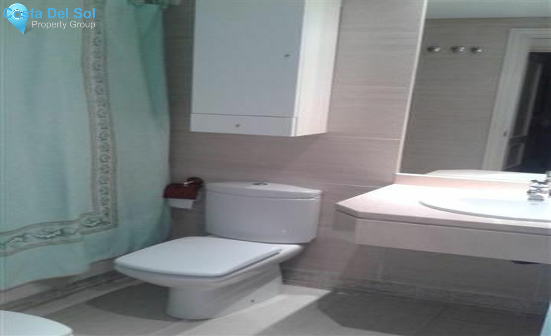 Middle Floor Apartment in Puerto Banús-1147887