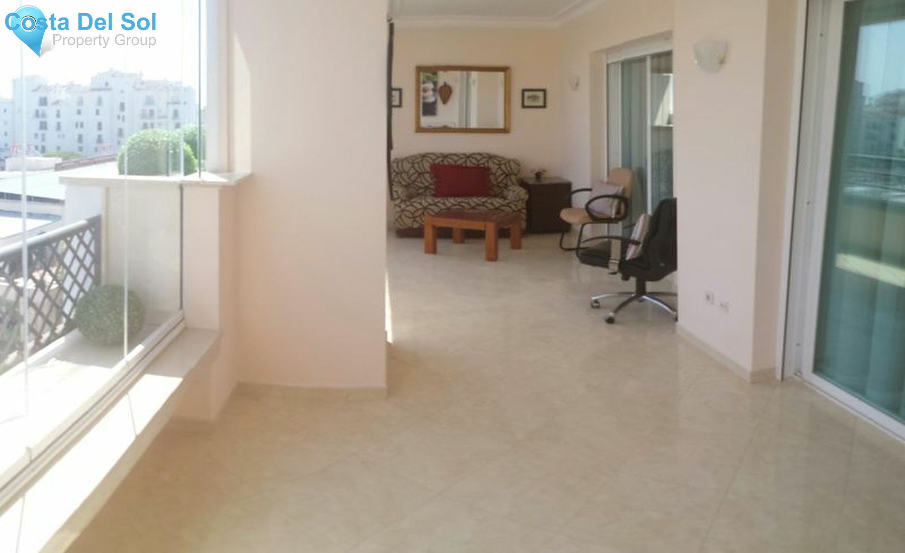Middle Floor Apartment in Puerto Banús-1157298