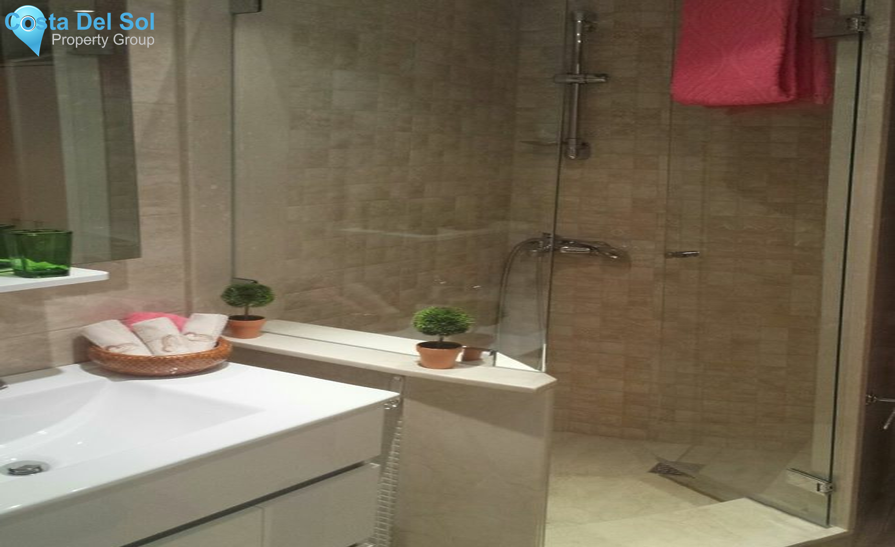 Middle Floor Apartment in Puerto Banús-1157302