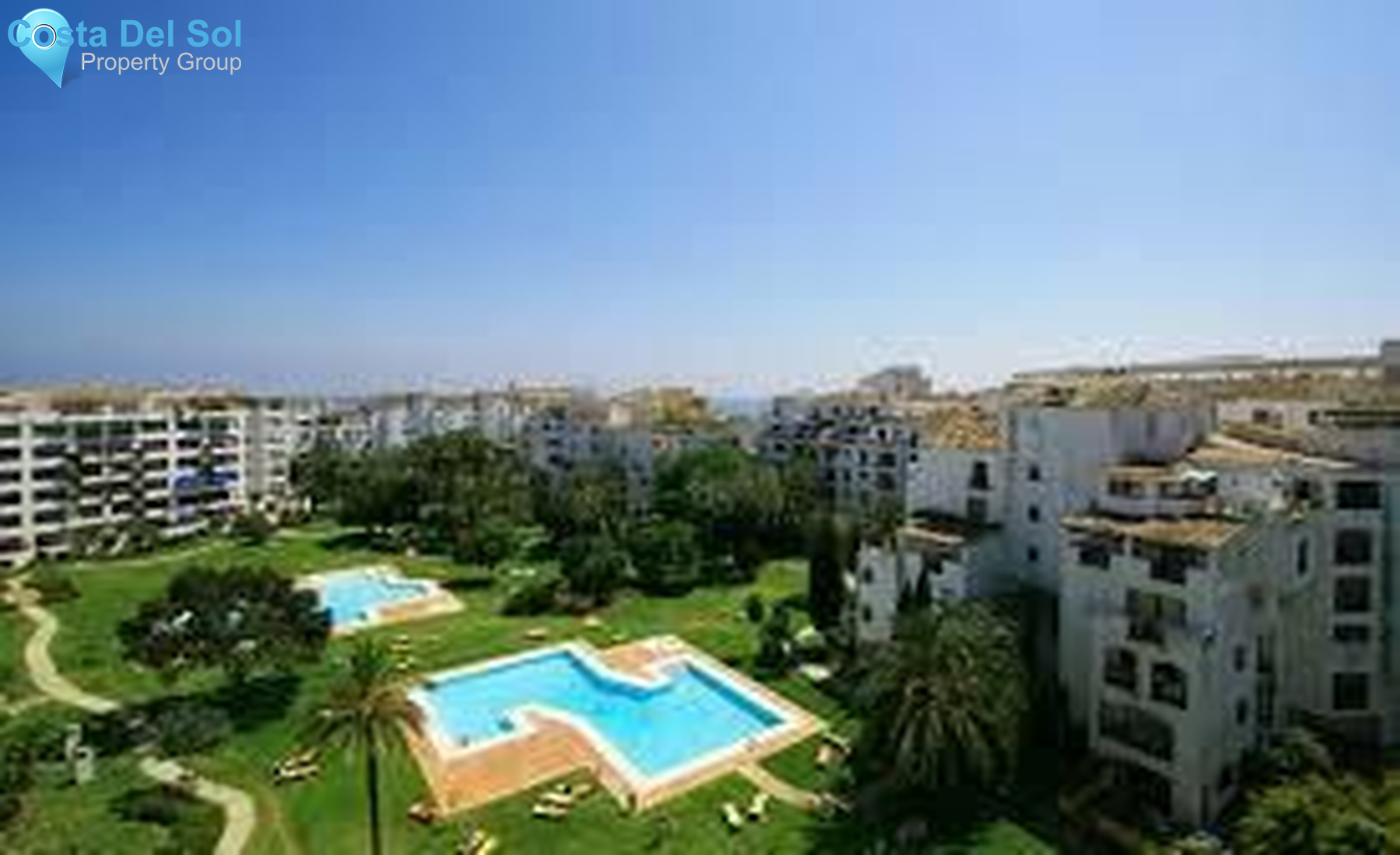 Middle Floor Apartment in Puerto Banús