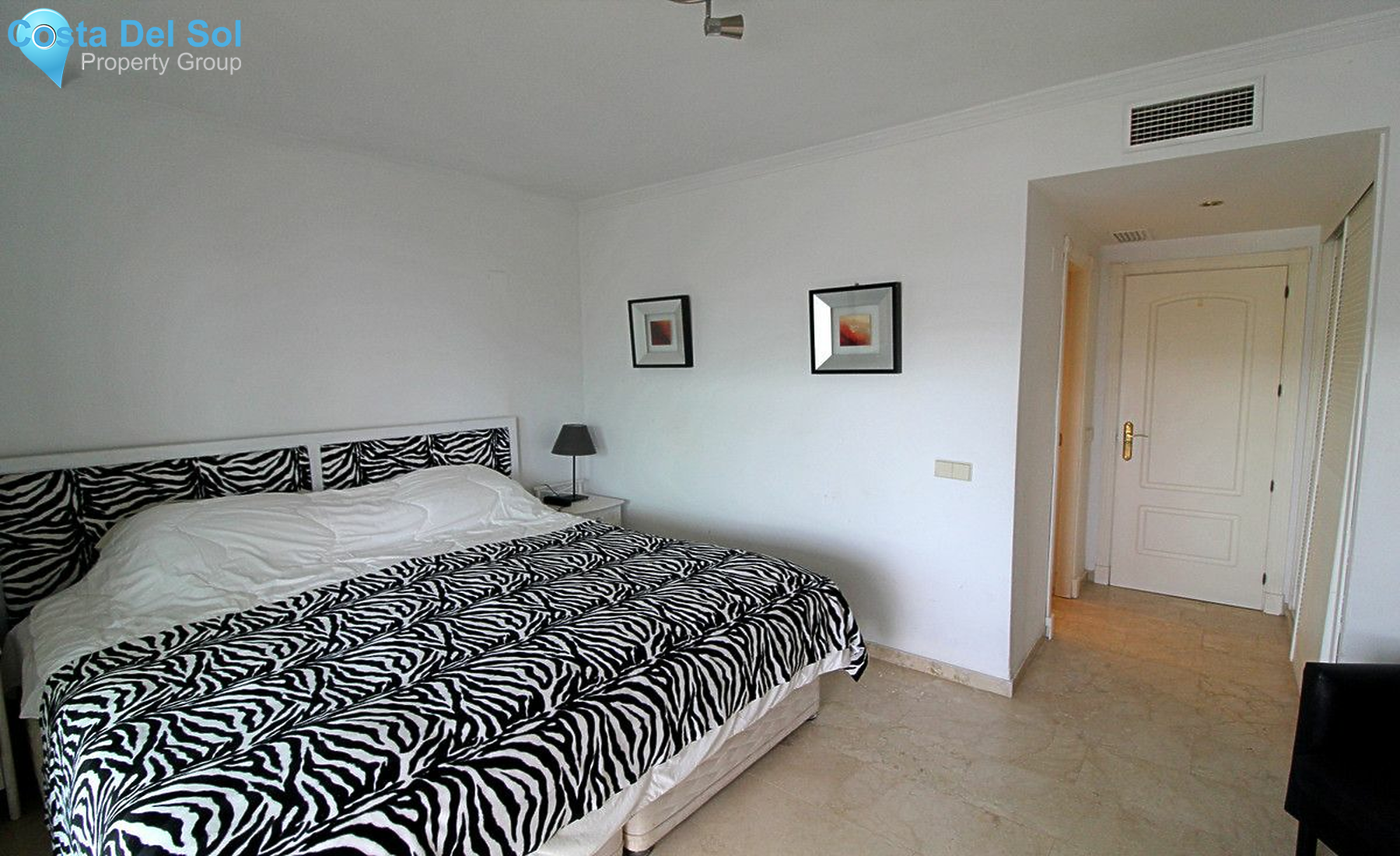 Middle Floor Apartment in Puerto Banús-1163602