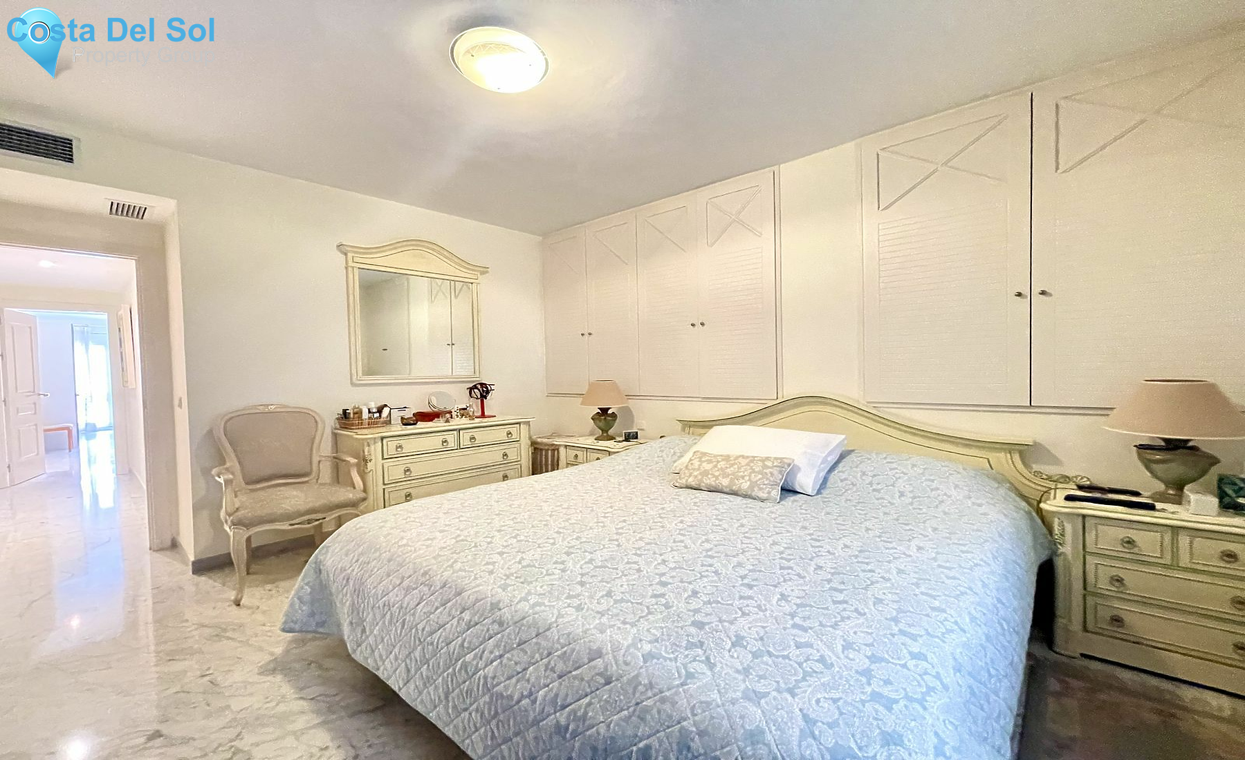 Middle Floor Apartment in Puerto Banús-1166908