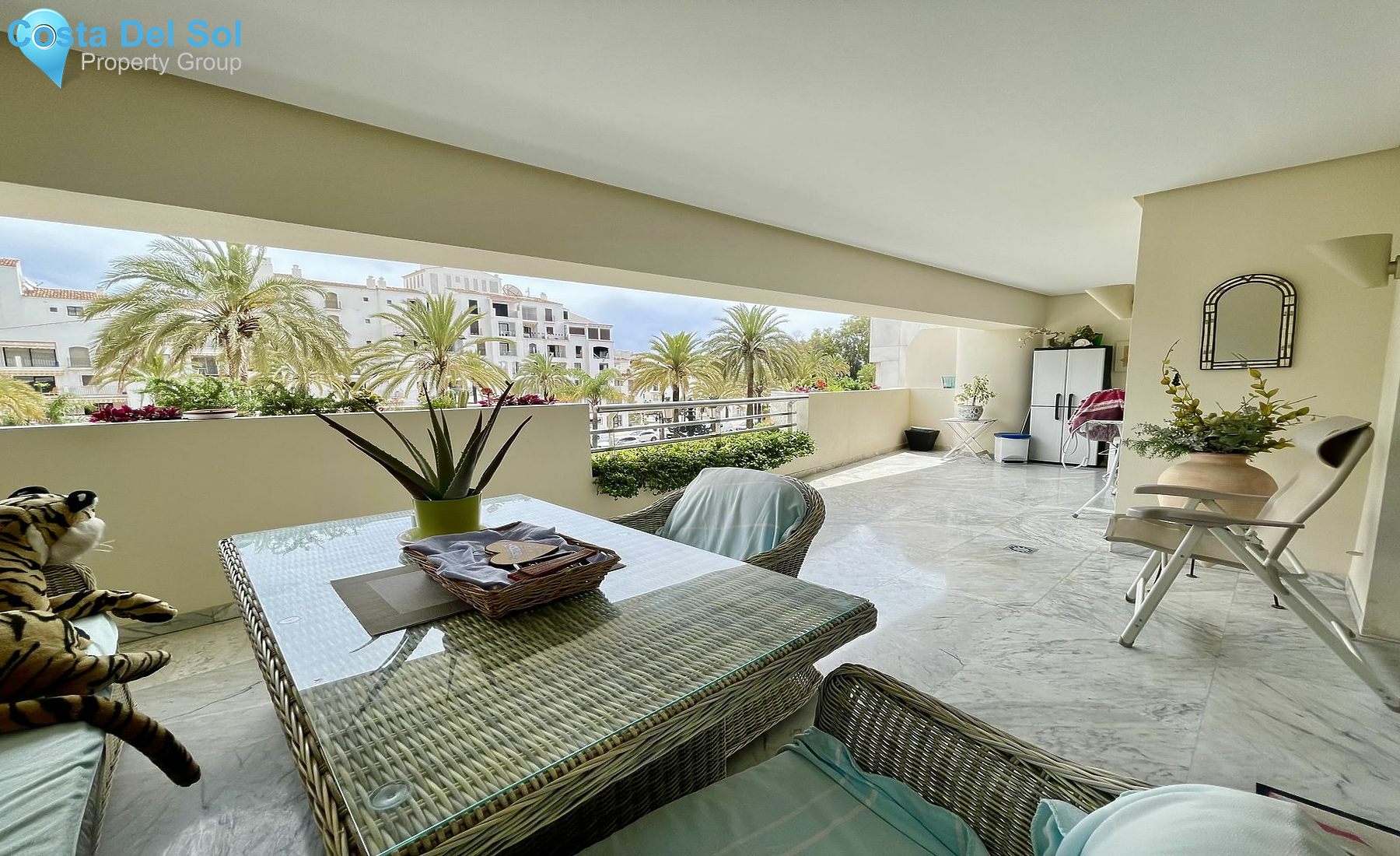 Middle Floor Apartment in Puerto Banús-1166904