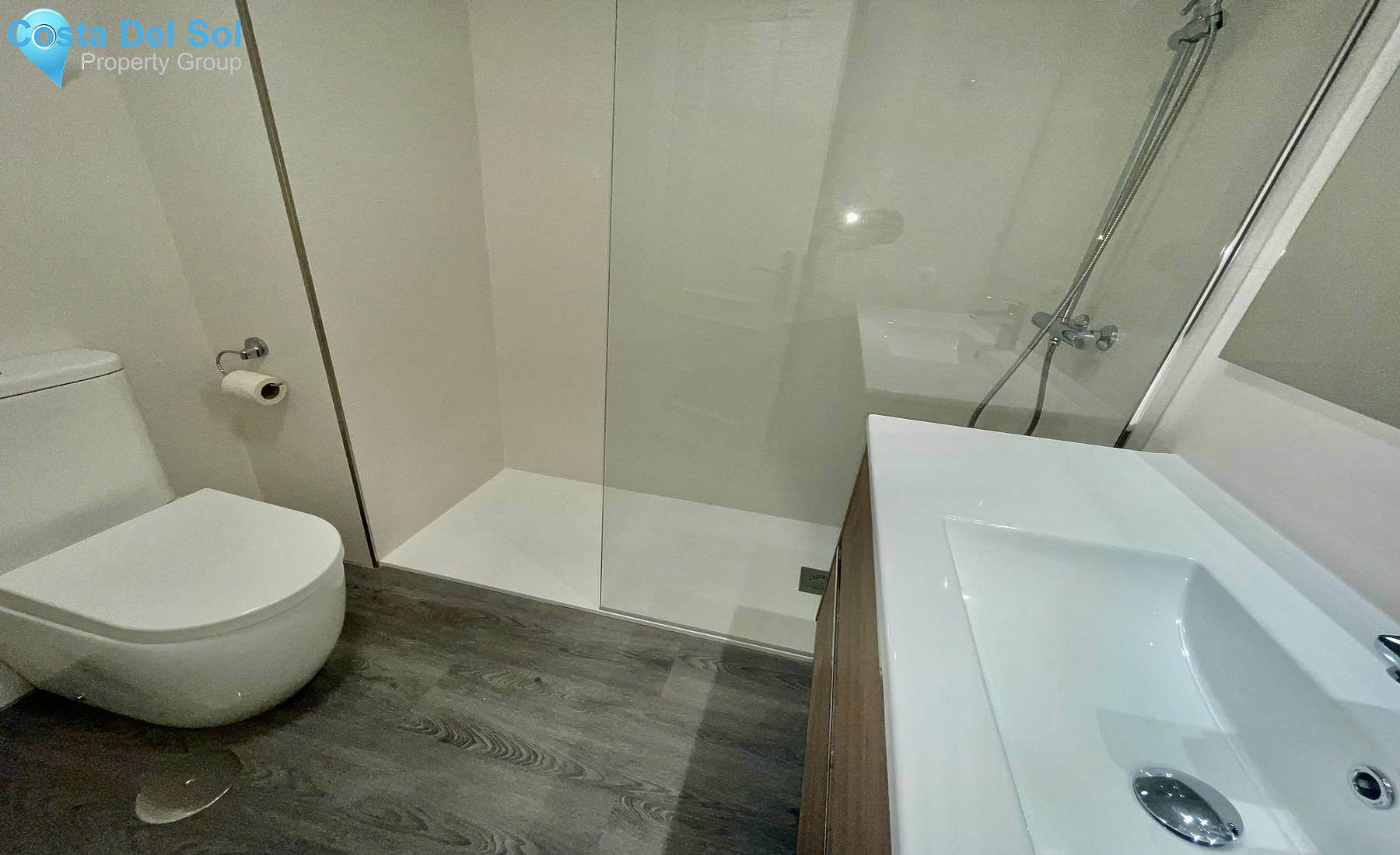 Middle Floor Apartment in Puerto Banús-1173884