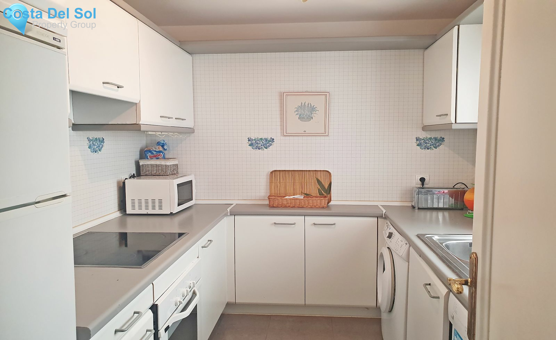Middle Floor Apartment in Puerto Banús-1174582