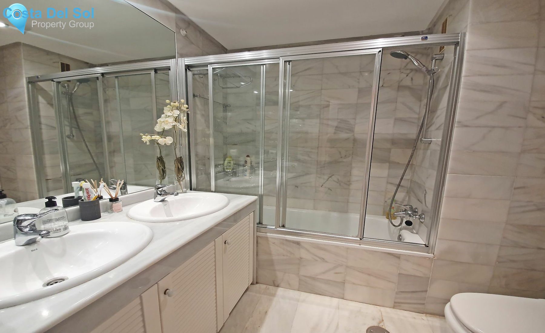Middle Floor Apartment in Puerto Banús-1174585