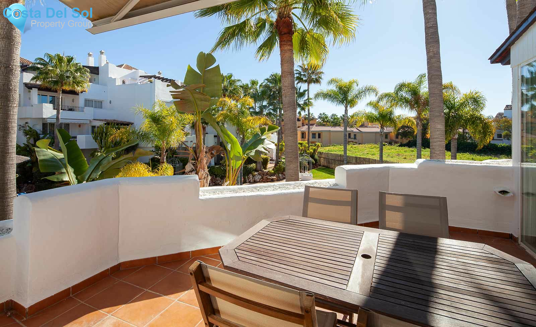 Middle Floor Apartment in Puerto Banús-1178497