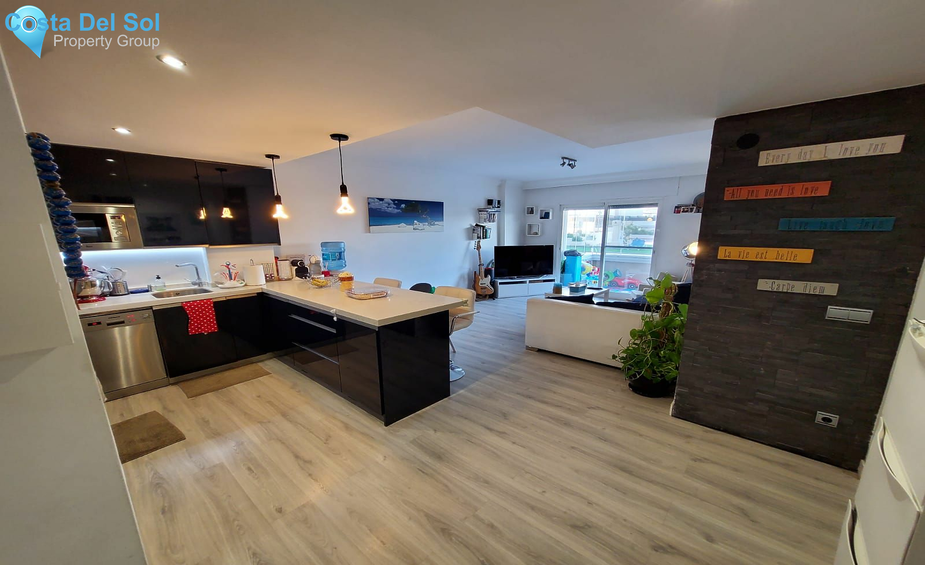 Middle Floor Apartment in Puerto Banús