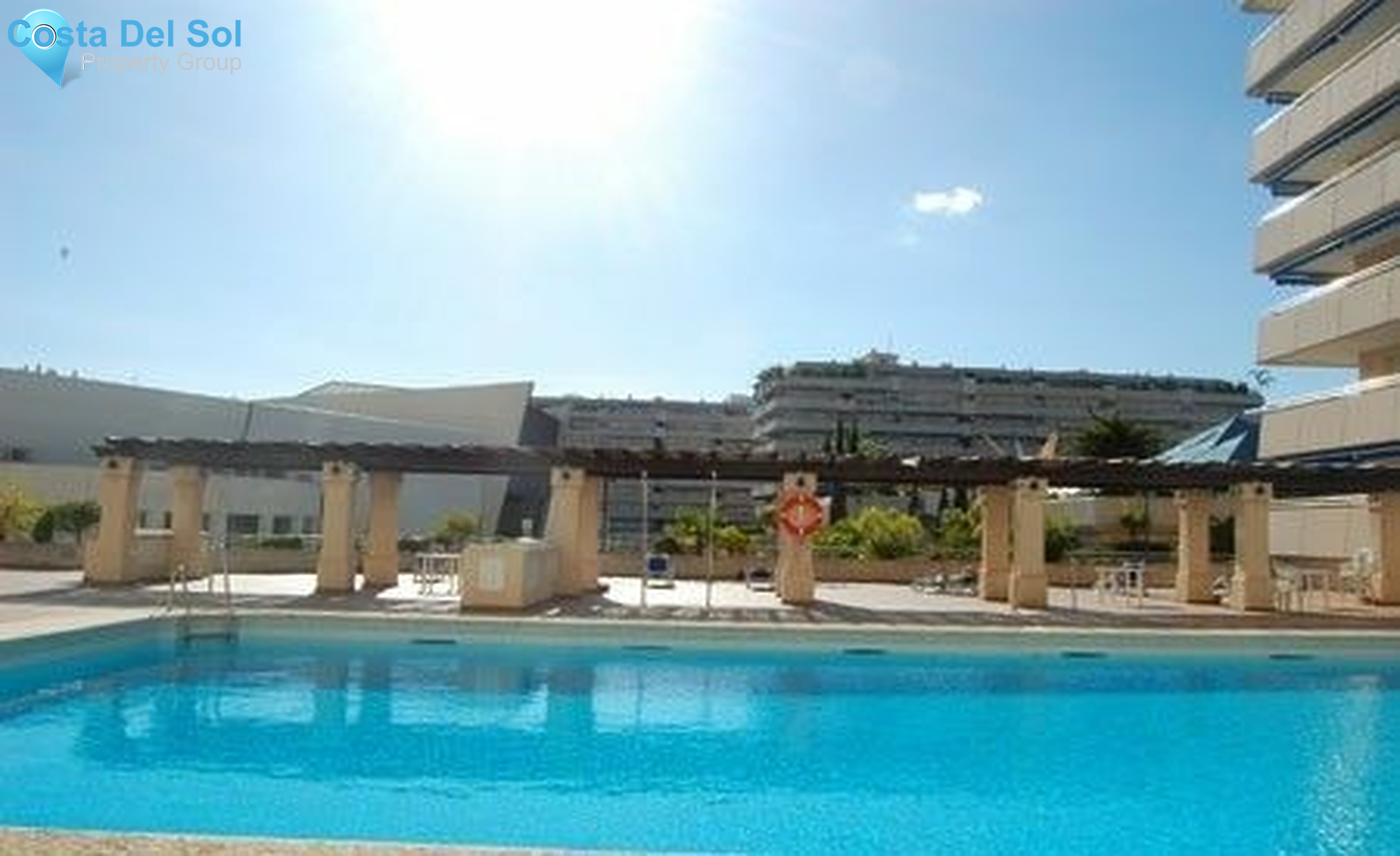 Middle Floor Apartment in Puerto Banús-1178925
