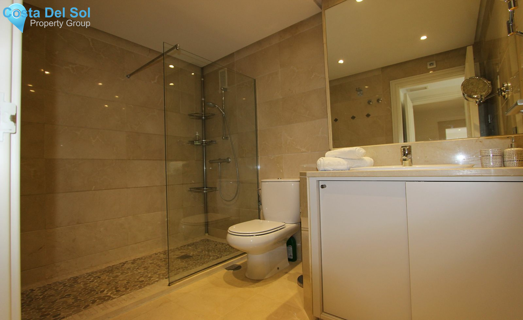 Middle Floor Apartment in Puerto Banús-1178919