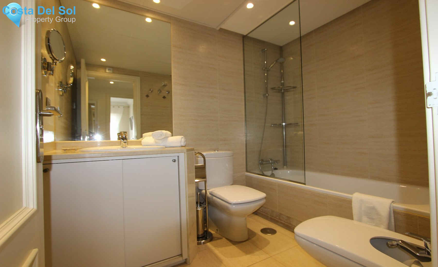 Middle Floor Apartment in Puerto Banús-1178921