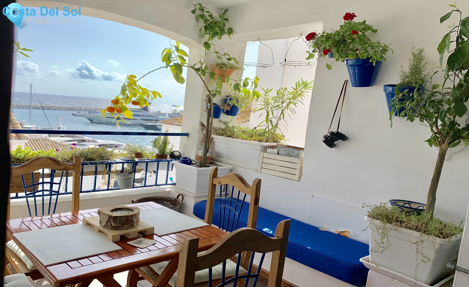 Middle Floor Apartment in Puerto Banús-1185474
