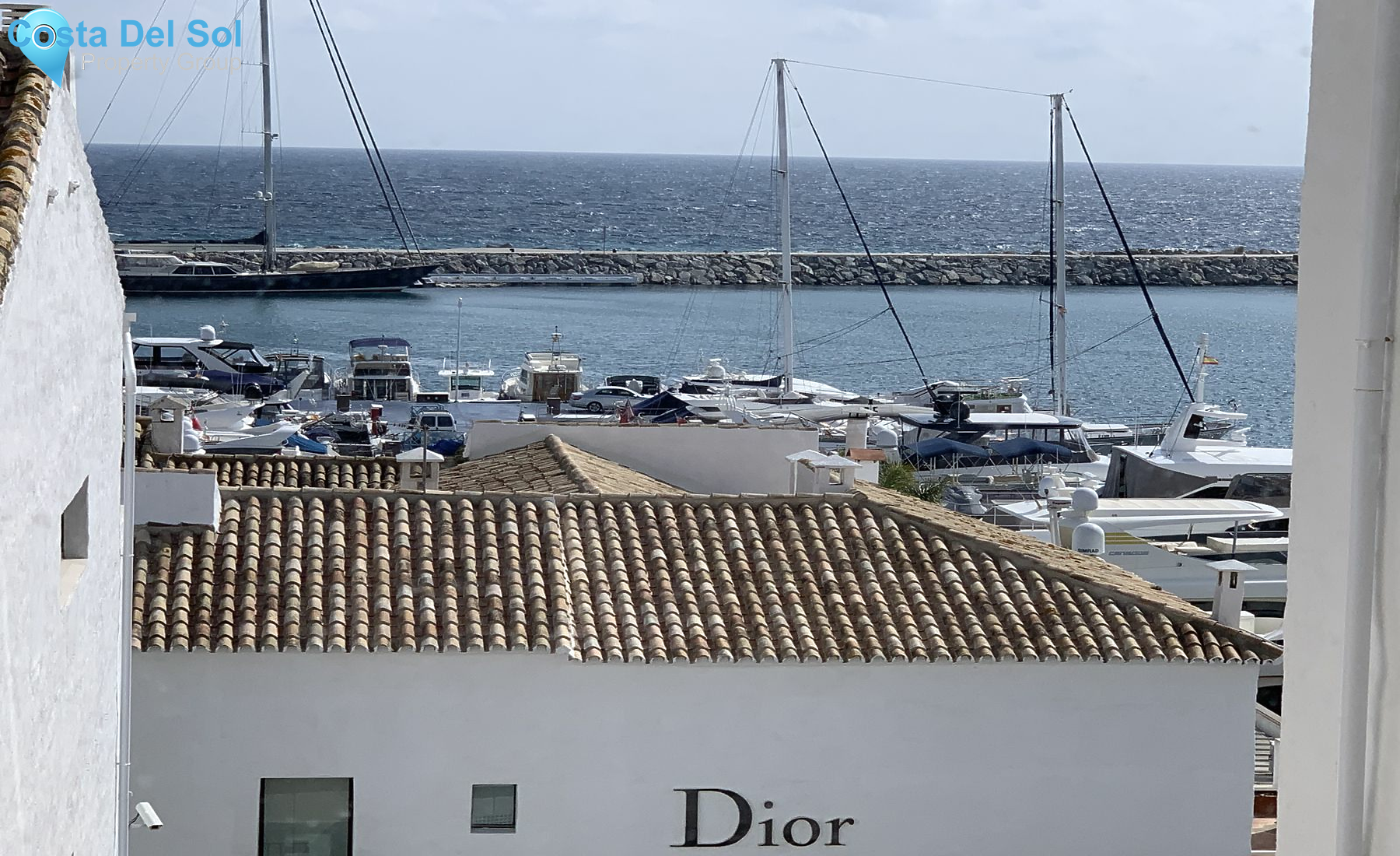 Middle Floor Apartment in Puerto Banús-1185482